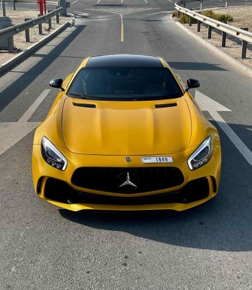 Mercedes AMG GTR 2020