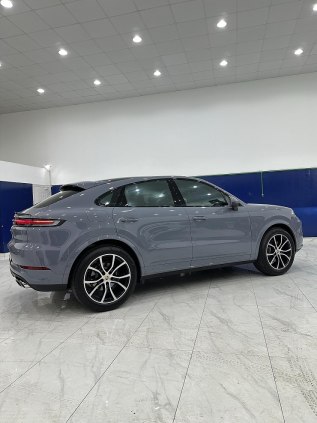 Porsche Cayenne Coupe 2024