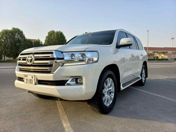 Toyota Landcruiser EX-R V8 2020