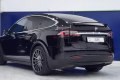 Tesla Model X 2021